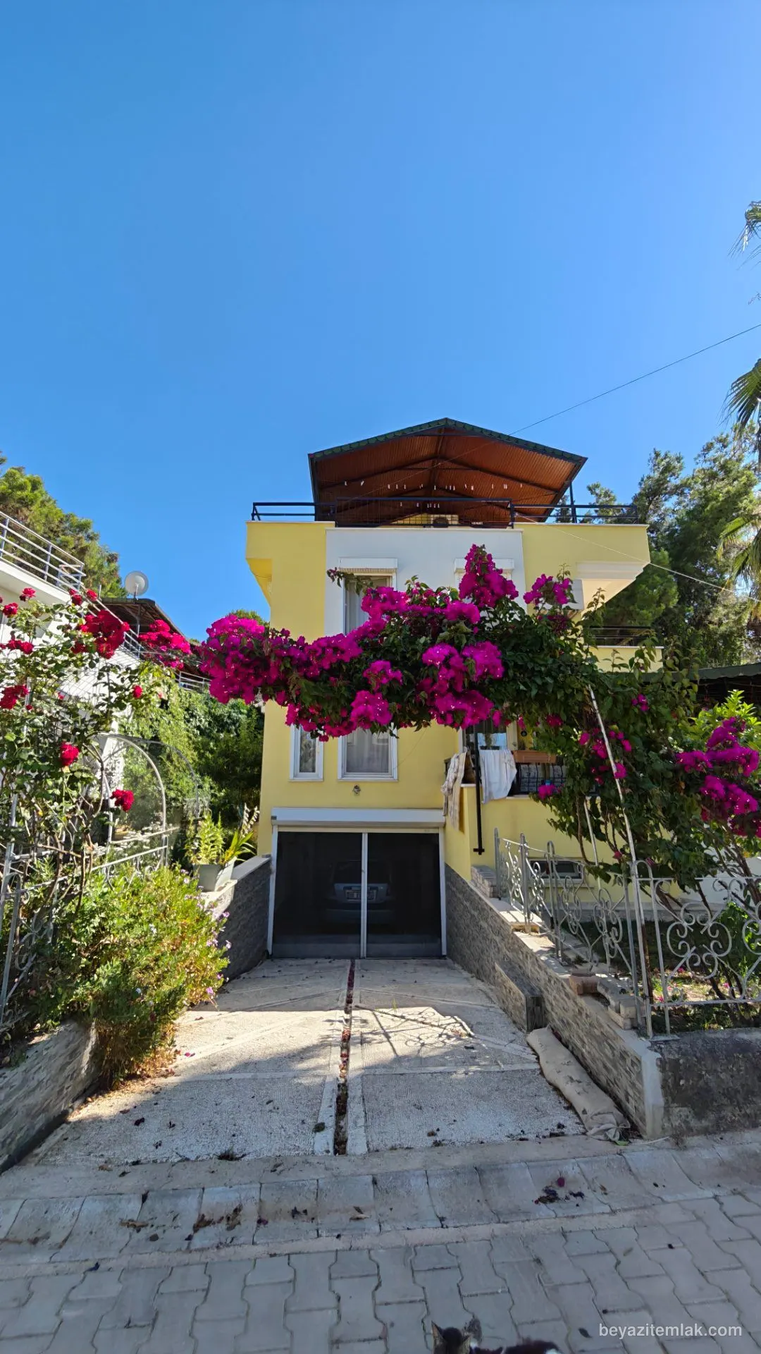 Manavgat Örenşehir'de Müstakil Köşebaşı Villa,